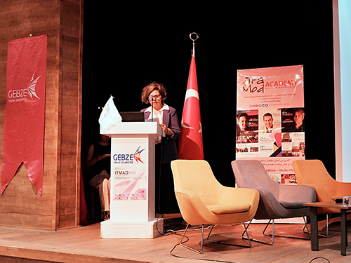 2. Mimarlık Fakültesi Dekanı Prof. Dr. Elif Özlem Oral Aydın’ın açılış konuşmasından bir görünüm